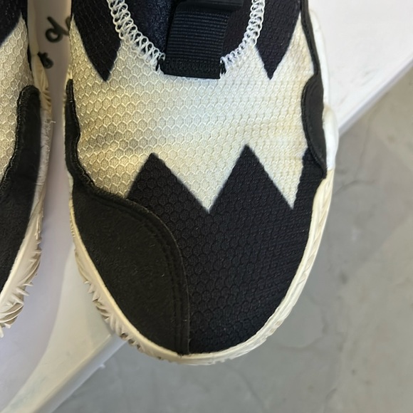 Adidas Trae Young 1 x So So Def Recordings - Picture 11 of 12